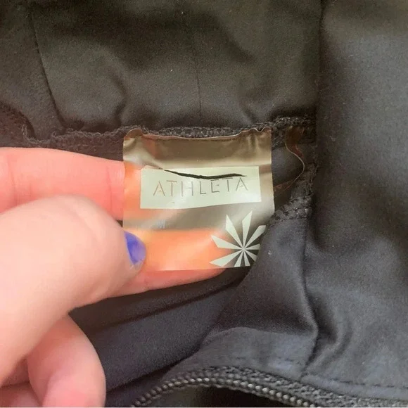 Athleta Reflective Jacket Black Athletic Zip Up Size Medium Brat Summer Green - Picture 5 of 8